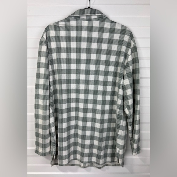 Teddi white & sage green plaid shirt. Size L. - Picture 2 of 6